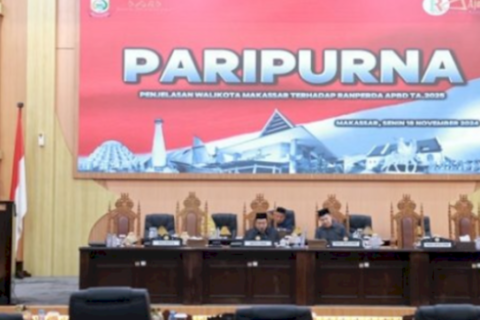 Rapat Paripurna DPRD Makassar, Irwan Adnan Sebut APBD 2025 Capai Rp5,7 Triliun
