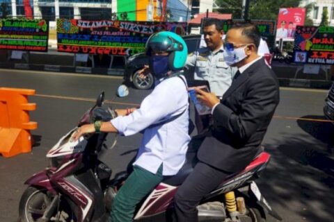 Basdir Dibonceng Motor ke Pelantikan Anggota DPRD Makassar: Ini Nazar