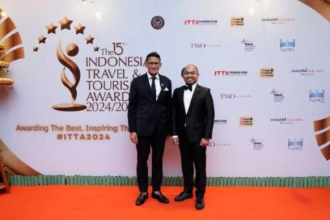 Kadis Pariwisata Makassar Muhammad Roem Raih Penghargaan Indonesia Top Hospitality Leader 2024