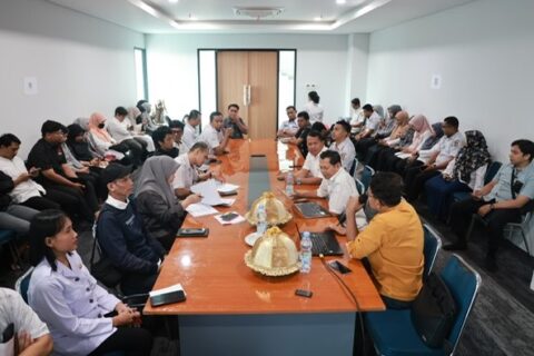 Pemkot Makassar Tingkatkan Layanan Informasi Publik melalui Pelatihan PPID