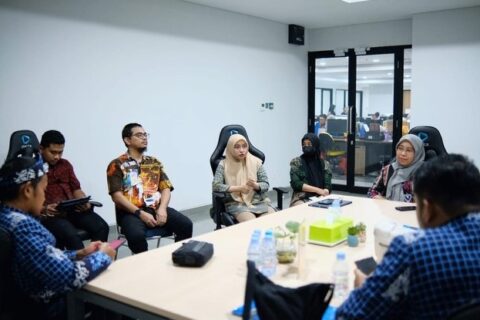 Kunker Kominfo Bontang: Gali Ilmu Branding dan Teknologi dari Kota Makassar