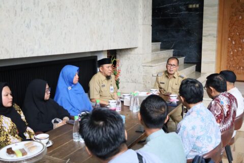 Perkuatan Keimanan Ummat, Danny Pomanto Lepas 20 Jemaah Umroh Utusan Terbaik Masjid