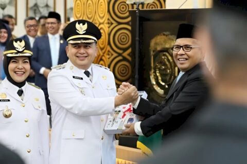 Munafri Arifuddin Resmi Terima Memori Jabatan, Era Kepemimpinan Baru di Makassar Dimulai
