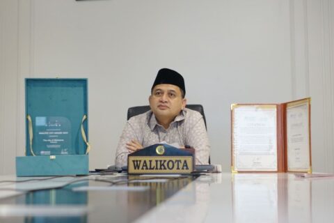 Pemkot Makassar Larang Keras Pemasangan Reklame di Pohon, Jaga Estetika dan Kelestarian Lingkungan