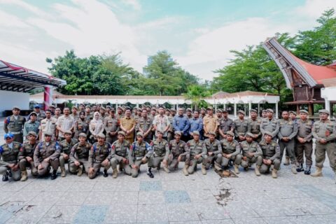 Gubernur Sulsel Lepas Satgas Sawerigading Amankan PSU Pilwalkot Palopo 2025