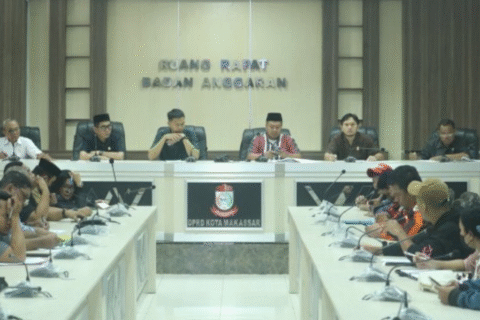 Komisi D DPRD Makassar Gelar RDP, Bahas Masalah PHK Massal