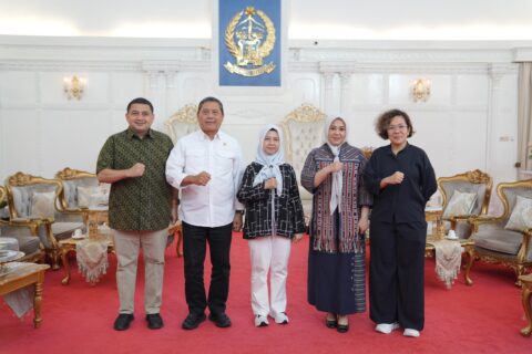 Munafri–Aliyah Kompak Dampingi KSP Tinjau Dapur MBG di Makassar