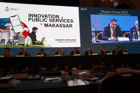 Munafri Bicara Martabat dan Kebersamaan, Kota Makassar Curi Perhatian di Forum WCSMF Vienna