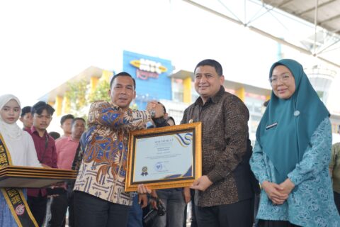 Bersama Menteri BKKBN di Makassar, Munafri-Aliyah Kompak Hadiri Perayaan Harganas ke-32
