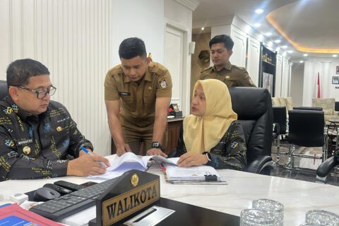 Disdik Makassar Pastikan Distribusi Seragam Sesuai Aturan, Siap Evaluasi Jika Penyedia Bermasalah