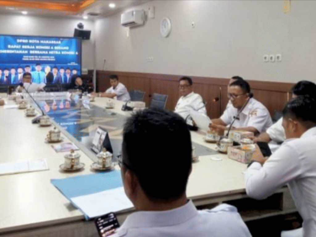 DPRD Makassar Dorong Armada Sampah Kembali Dikelola Kecamatan