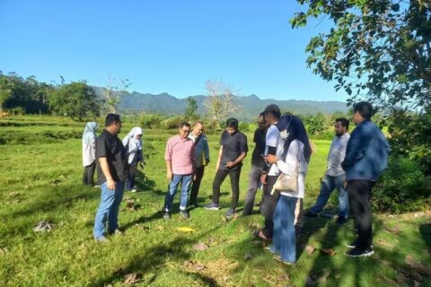 Tim Kemendikdasmen Visitasi Lokasi Pembangunan Sekolah Unggulan KKSS di Bone