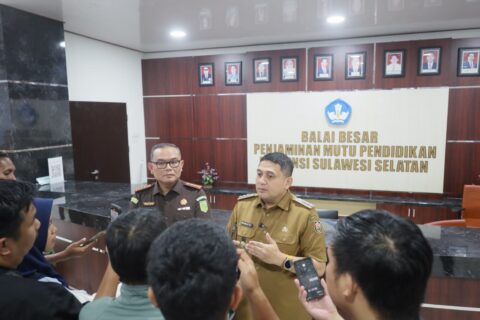 Kejari Makassar: Stop Bebani Orang Tua, Program Seragam Pemkot Sudah Cukup Bagus