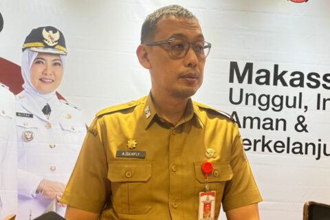 Lapangan Karebosi Bersolek Lagi, Tender Sistem Multiyears
