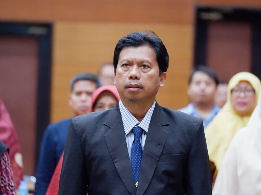 Kadis Kesehatan Sulsel dr Ishaq Iskandar