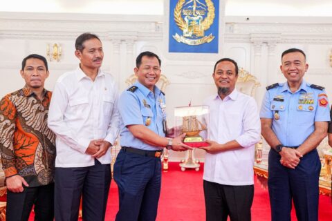 Terima Kunjungan Dirjen Badilmiltun MA, Gubernur Sulsel Bahas Pembangunan Pengadilan Militer V