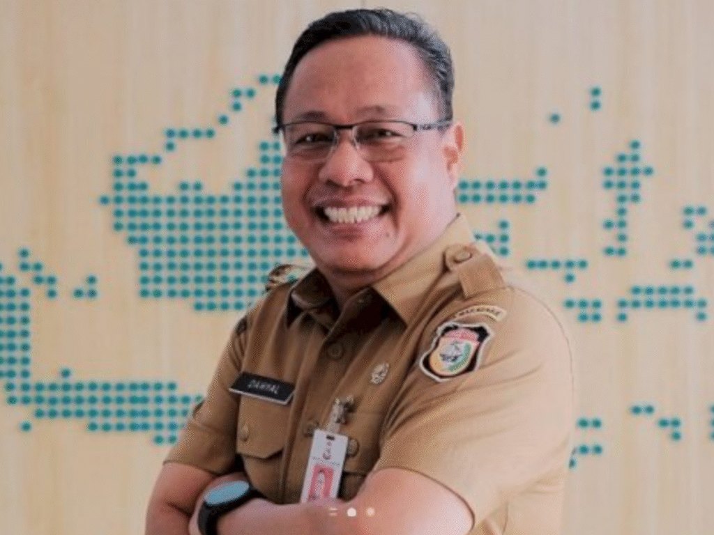 Siapa H. Dahyal yang kini mengikuti seleksi Sekda Makassar dan bagaimana rekam jejaknya membentuk kepemimpinan yang melayani?