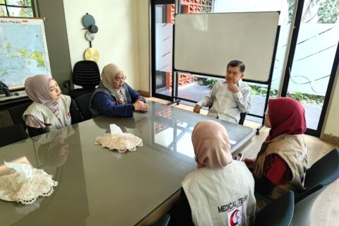 Bantu Korban Gempa, PMI dan Mer-C Kirim Tim Kesehatan dan Obat-obatan ke Afghanistan