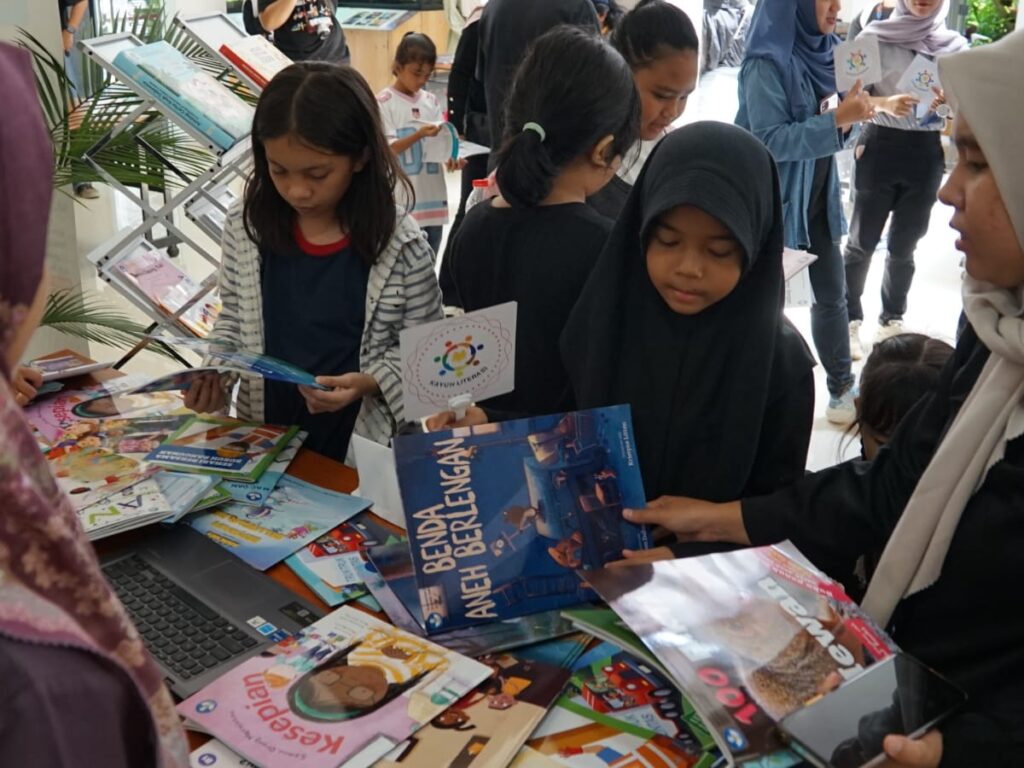 Dirjen PKPLK Tatang Muttaqin menegaskan komitmen pemerintah menuntaskan buta aksara saat Lokakarya Pendidikan Nonformal di Serpong, Senin (8/9/2025)