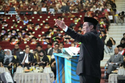 Dies Natalis Unhas, Mentan Amran Ajak Kampus Cetak Generasi Unggul