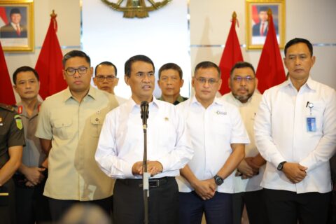 Kebijakan Presiden Prabowo Turunkan Harga Pupuk 20% Pertama Kali dalam Sejarah