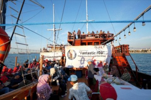 Reuni Seru di Kapal Phinisi, Alumni APDN Bahas Masa Depan Pembangunan