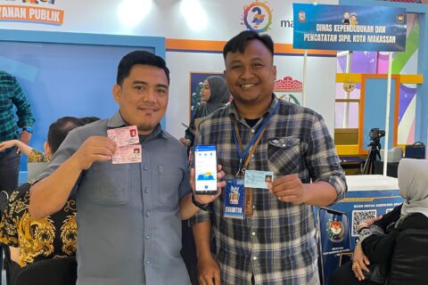 Dukcapil Makassar Hadir di Livin Fest Mandiri 2025: Sediakan Layanan Rekam Cetak KTP-El, Penggantian, dan Aktivasi IKD