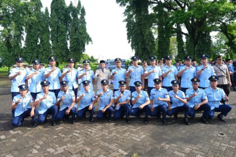 Hari Kesehatan Nasional ke-61 Gubernur Sulsel Apresiasi Pengabdian Tenaga Kesehatan