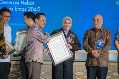 Kolaborasi Lintas Sektor Antar Sulsel Raih Penghargaan Kabupaten/Kota Sehat Terbaik