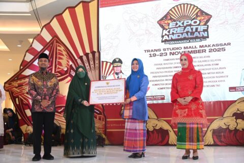 Expo Kreatif Andalan 2025 Resmi Dibuka, Sulsel Pamerkan Kekuatan Wastra dan Kriya