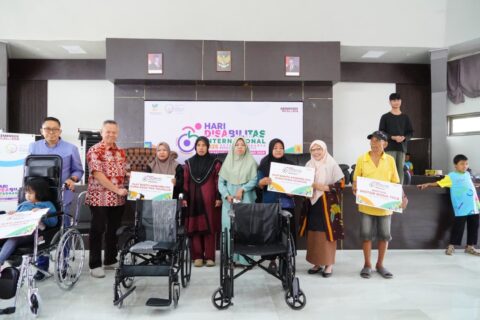 Menepis Stigma dengan Bunga dan Karya: Potret Perayaan HDI 2025 di Makassar