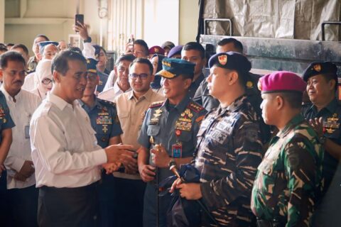 Mentan Amran: Kolaborasi Kementan–TNI AL Percepat Distribusi Bantuan Bencana Sumatera
