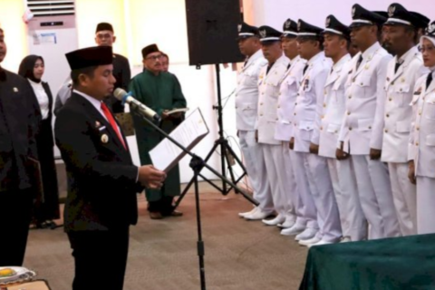 Tasming Hamid Lantik 134 Pejabat, Tegaskan Komitmen Penguatan Reformasi Birokrasi