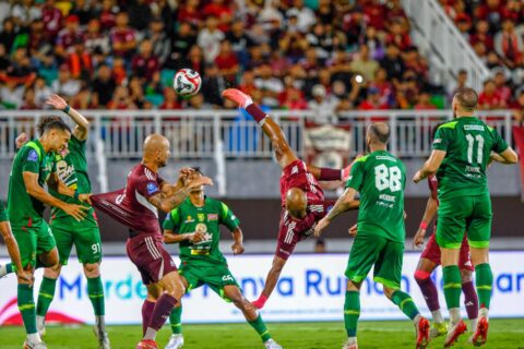 PSM Gagal Maksimalkan Peluang, Persebaya Curi Poin di Parepare