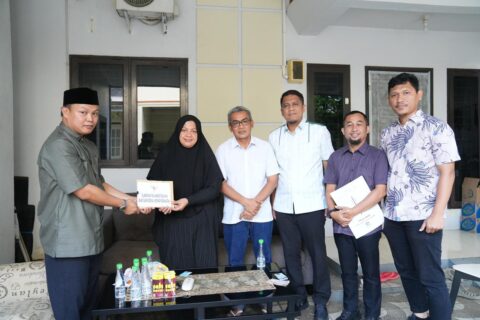 Gubernur Sulsel Serahkan Santunan bagi Korban Kecelakaan ATR 42-500 Asal Luwu Timur