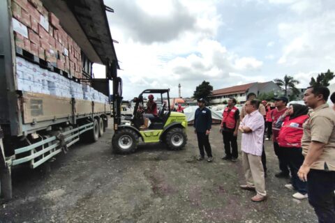 PMI Siapkan Bantuan Pendidikan dan Rehabilitasi, Total 2.500 Ton Logistik Siap Dikirim