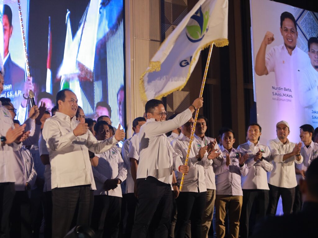 Pelantikan DPW Gapembi Sulsel di Hotel Claro, Makassar, Senin (9/2/2026). Organisasi ini siap kawal program Makan Bergizi Gratis Presiden Prabowo dengan potensi ekonomi Rp8,2 triliun di Sulsel.