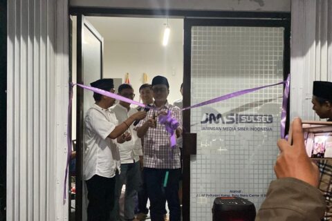 Resmikan Kantor JMSI Sulsel, Kadis Kominfo Sulsel Tekankan Pentingnya Media Bebas Hoaks