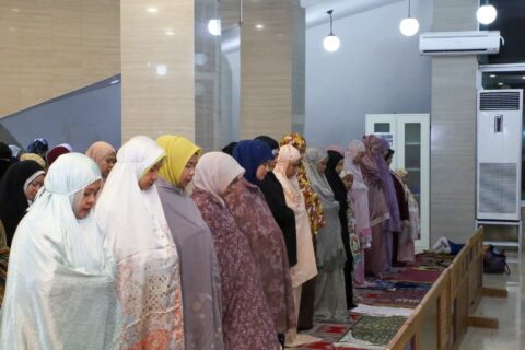 Aliyah Mustika Ilham Ajak Warga Makassar Perkuat Solidaritas di Bulan Ramadan