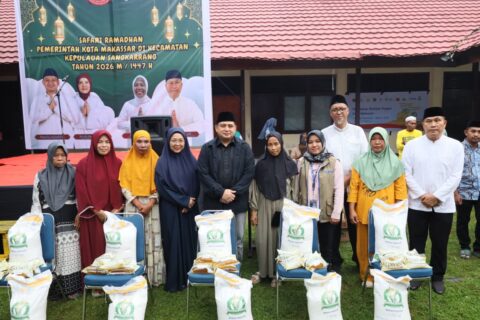 Buka Puasa di Sangkarrang, Munafri Perkuat Silaturahmi dan Kebersamaan Warga Pulau
