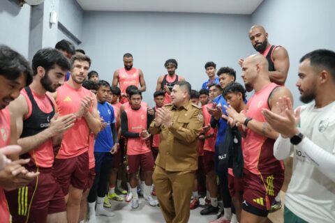 Motivasi Langsung Pemain PSM, Munafri Ingatkan Siri’ na Pacce, Bangkitkan Semangat