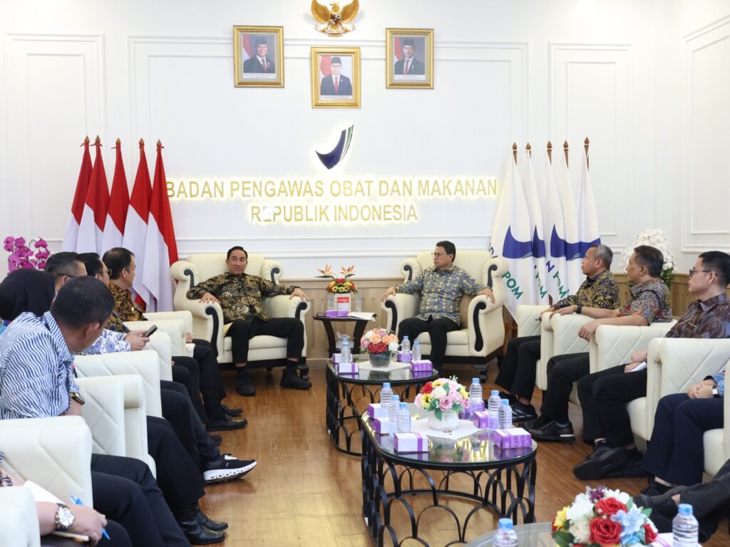 Pejabat BPOM dan BNN saat pertemuan sinergi pengawasan narkotika di Jakarta