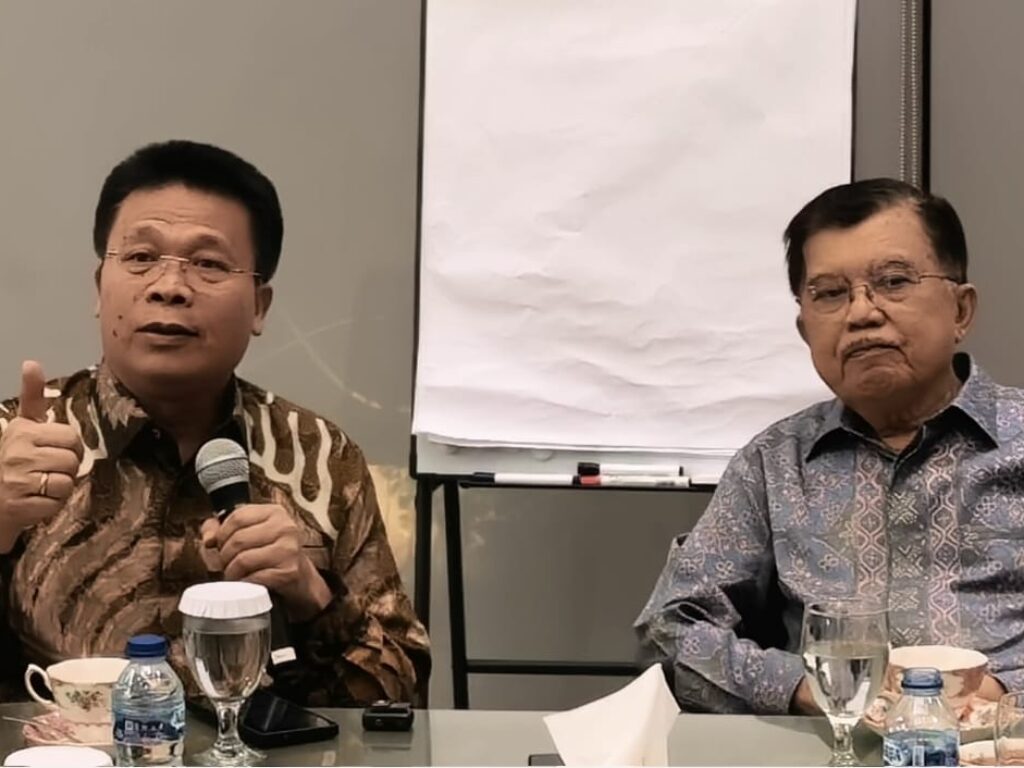 Victor Tinambunan bertemu Jusuf Kalla bahas toleransi dan ceramah UGM di Jakarta