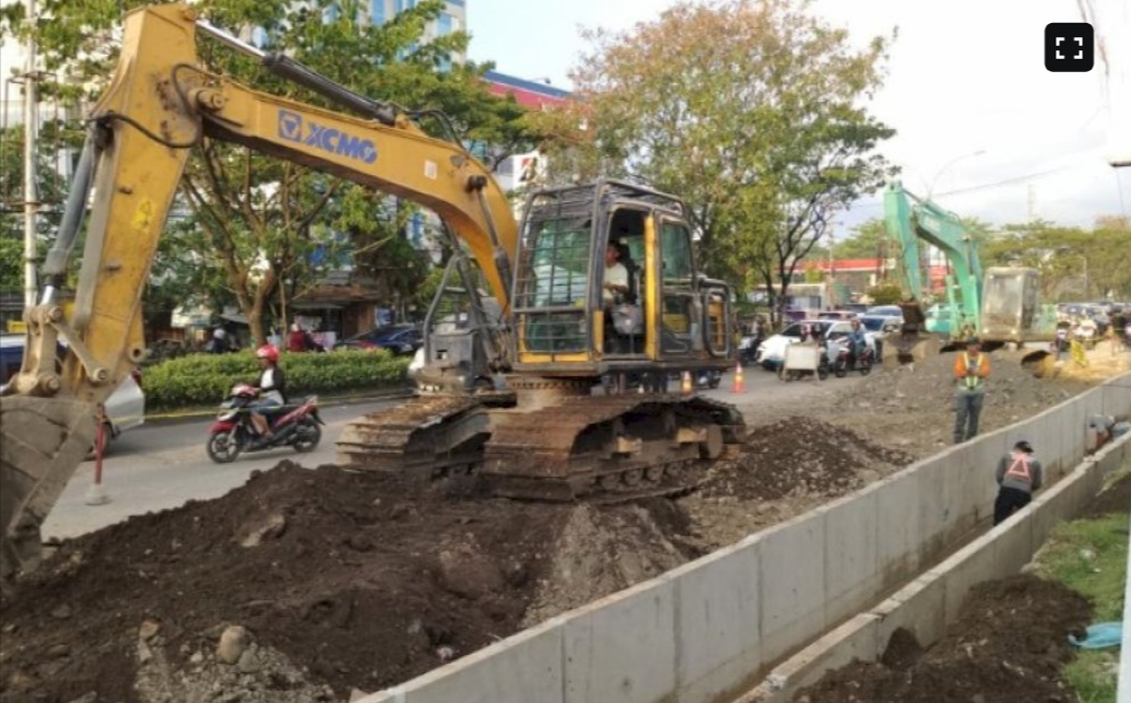 Gubernur Sulawesi Selatan Andi Sudirman Sulaiman memaparkan progres pembangunan MYP infrastruktur jalan di Sulsel