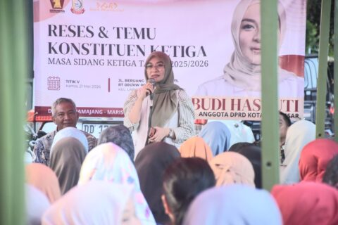 Drainase Mengendap dan Sampah Menumpuk, Warga Labuang Baji Mengadu ke Budi Hastuti