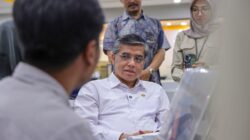Menaker Tegaskan Pentingnya Sertifikasi Kompetensi bagi Lulusan Magang