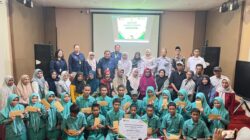PT Pegadaian Perkuat Dukungan Pendidikan lewat Penyaluran Beasiswa di SMKN 2 Maros