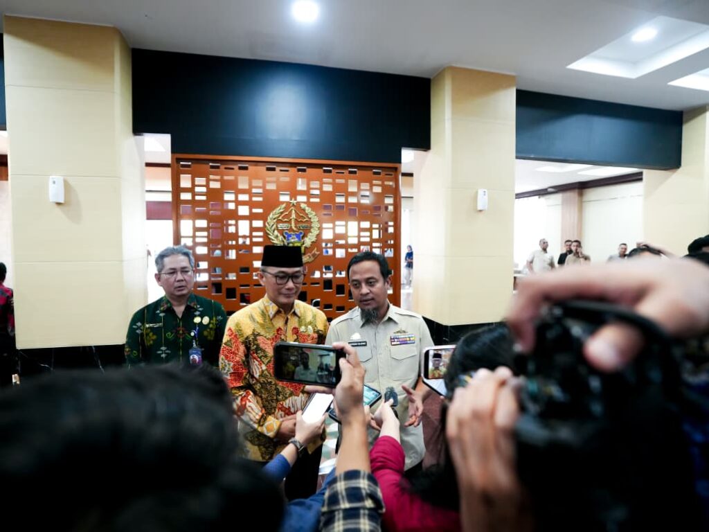 Gubernur Sulsel Andi Sudirman Sulaiman menghadiri ekspose manajemen talenta ASN bersama Kepala BKN RI di Makassar