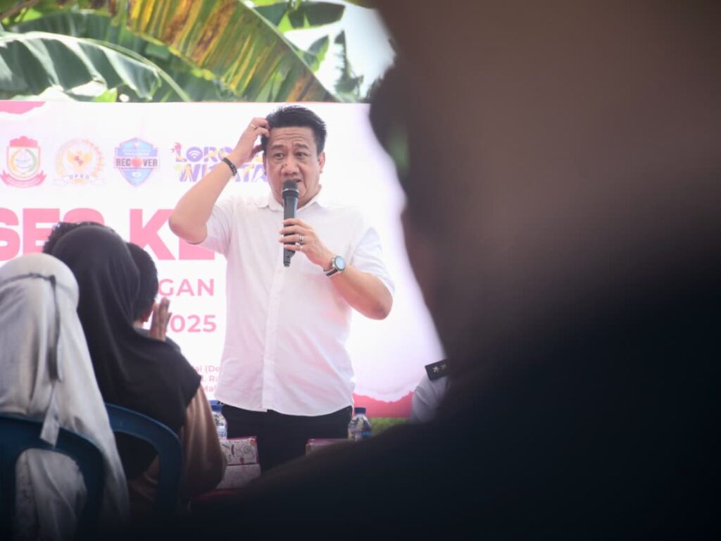 William menyerap aspirasi warga Kecamatan Tallo terkait banjir dan air bersih