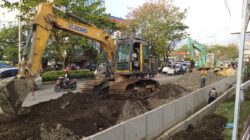 Warga Sambut Baik Perbaikan Drainase Jalan Aroepala